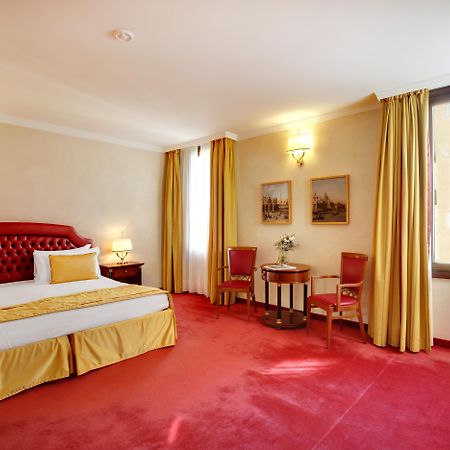 Hotel Donà Palace Venezia Esterno foto