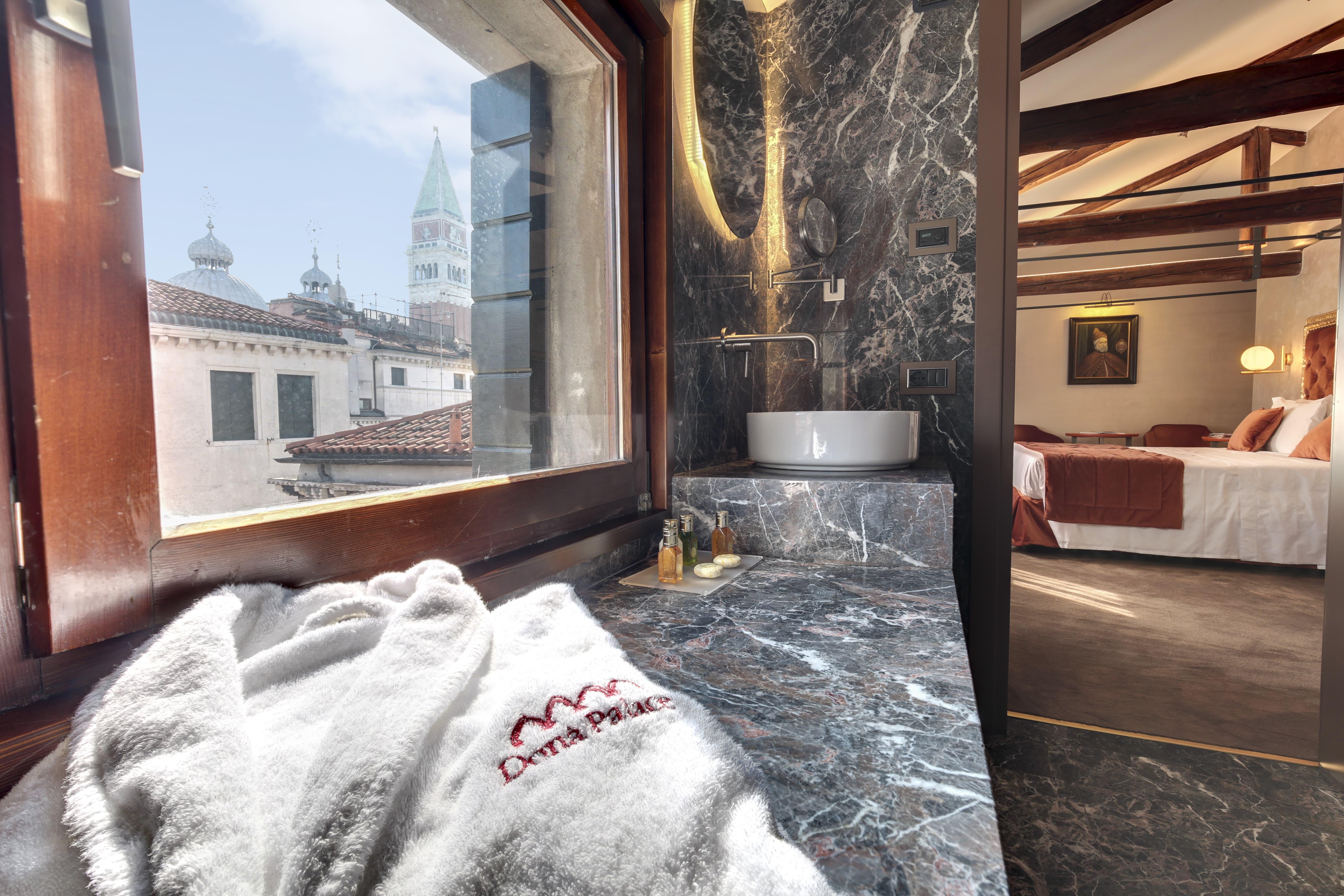 Hotel Donà Palace Venezia Esterno foto