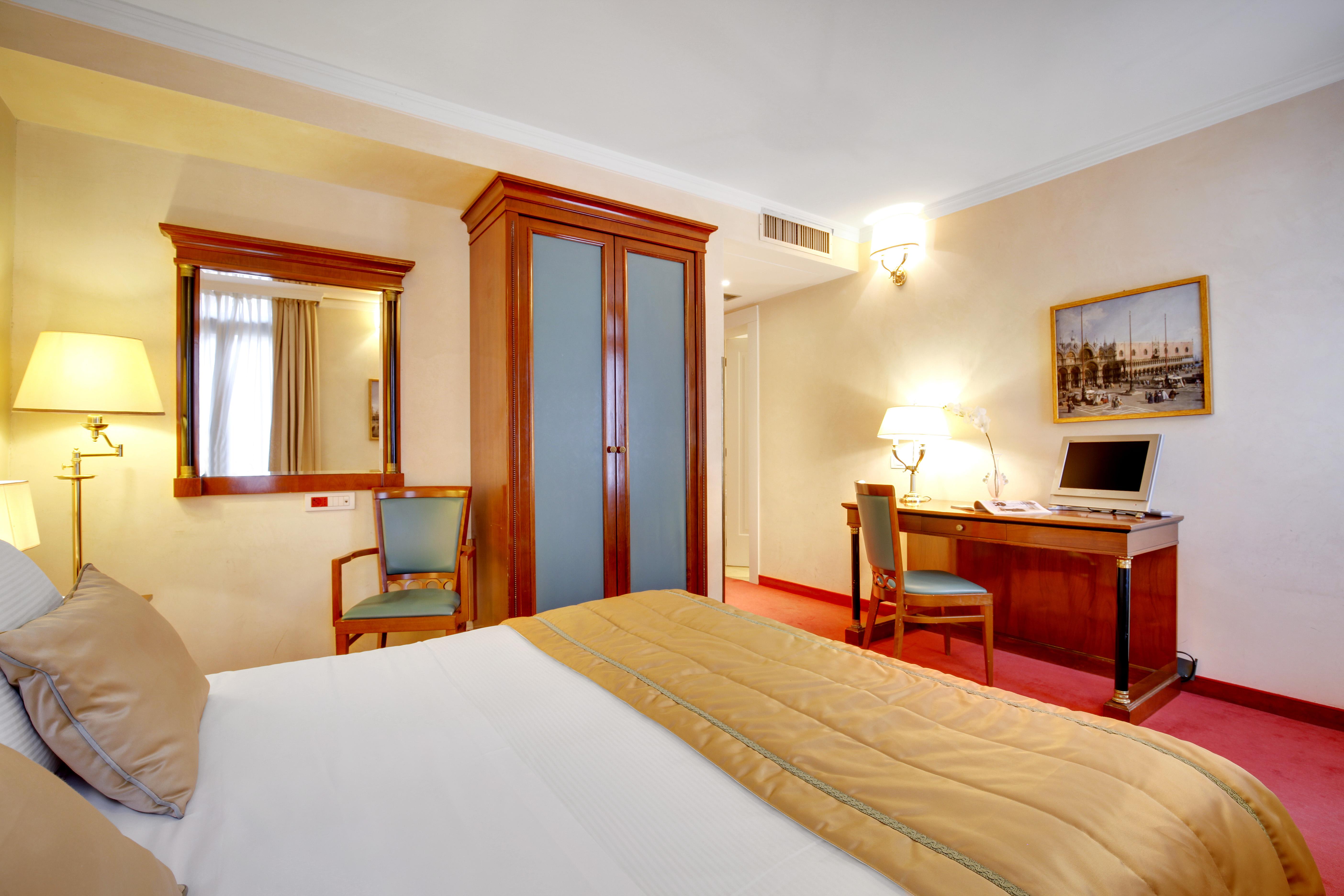 Hotel Donà Palace Venezia Esterno foto